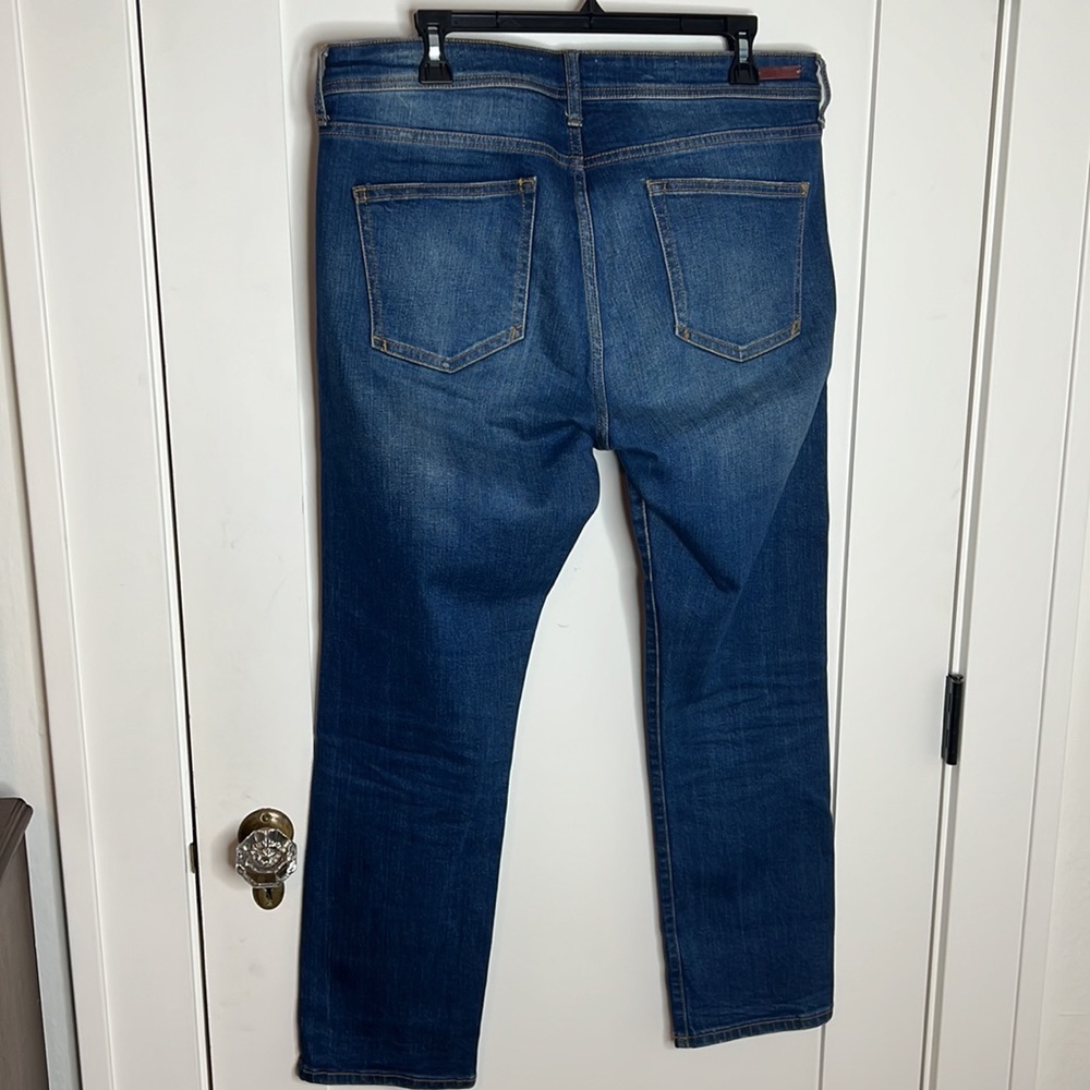 🕶️Anthropologie Pilcro relaxed straight/red piped accent denim jeans 30 - Picture 9 of 10